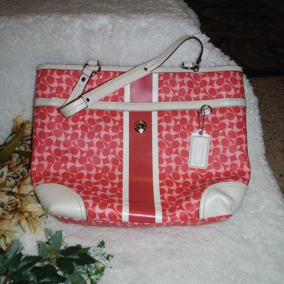 Coach Handbags - RARE COACH